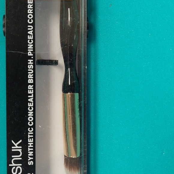 Sonia Kashuk concealer brush - Picture 2 of 2